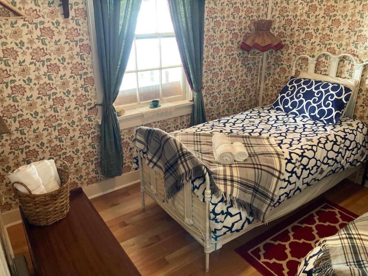 St. George Hotel Barkerville Εξωτερικό φωτογραφία